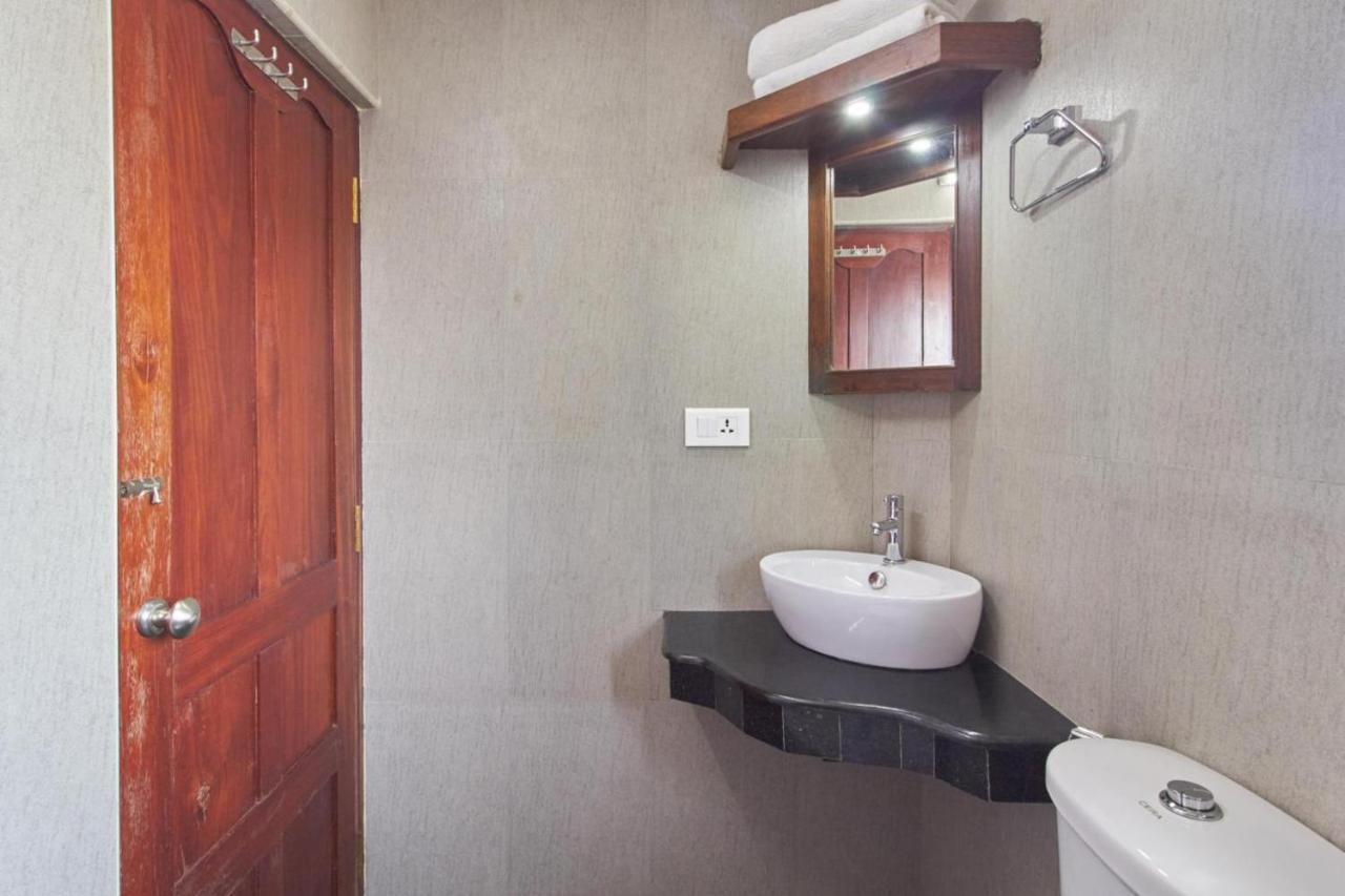 Hotel Mart View Kochi Exterior foto