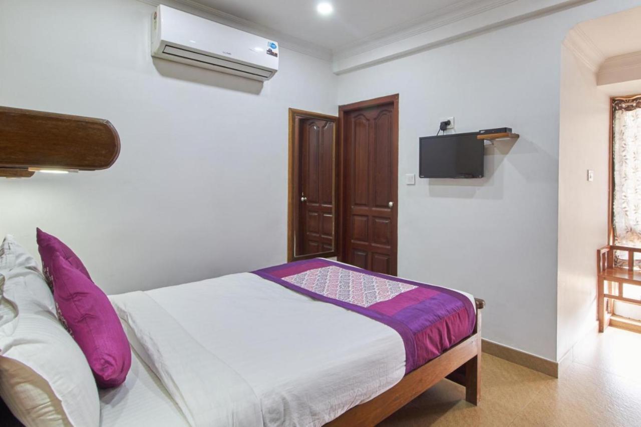 Hotel Mart View Kochi Exterior foto