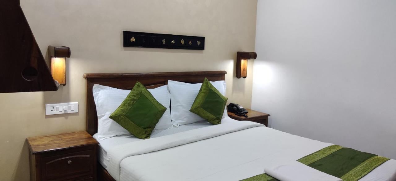 Hotel Mart View Kochi Exterior foto