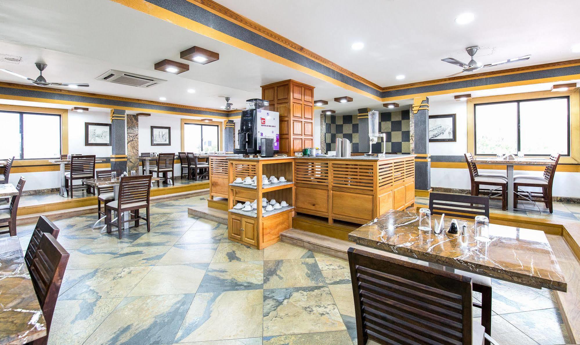 Hotel Mart View Kochi Exterior foto
