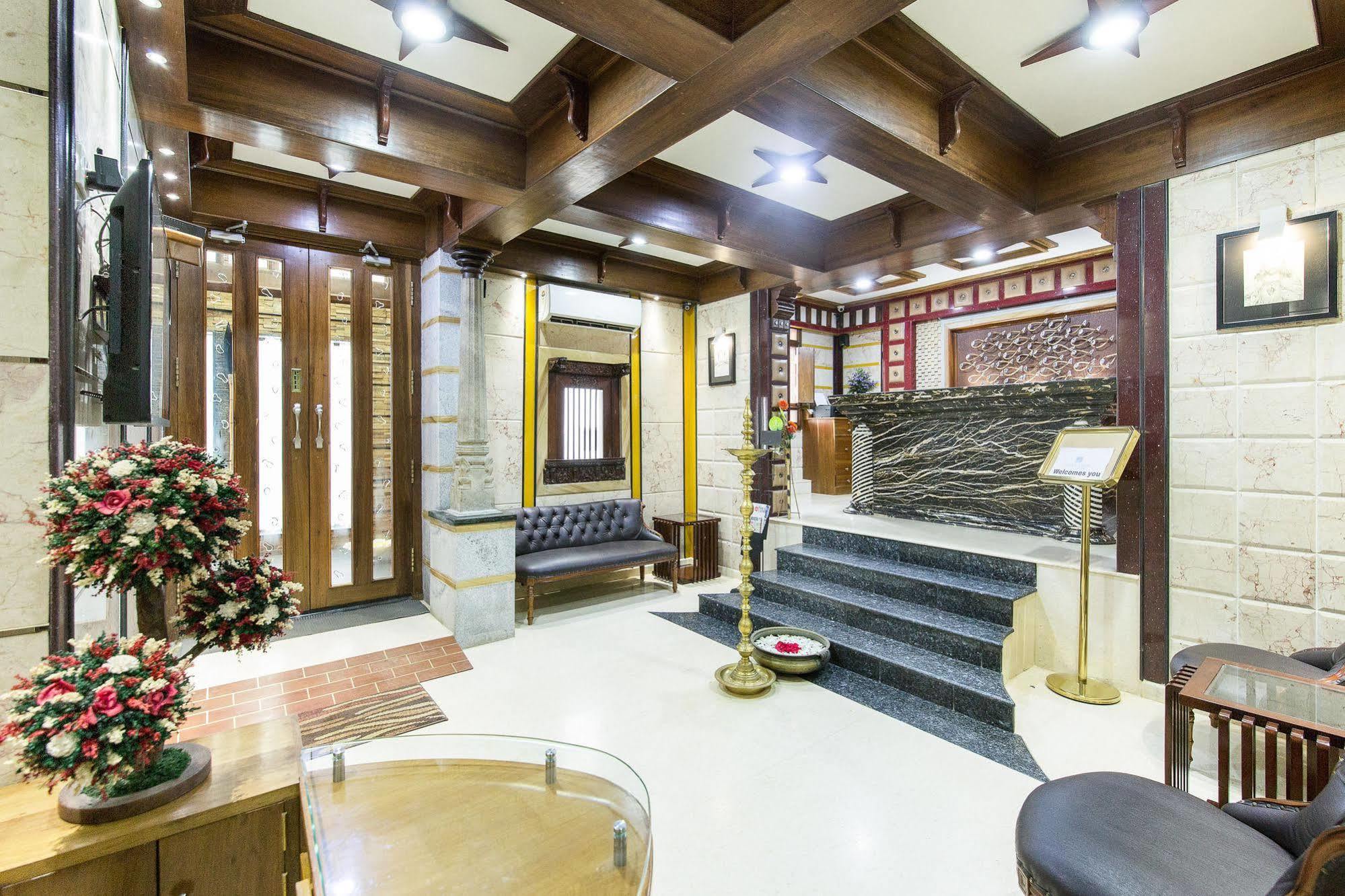 Hotel Mart View Kochi Exterior foto