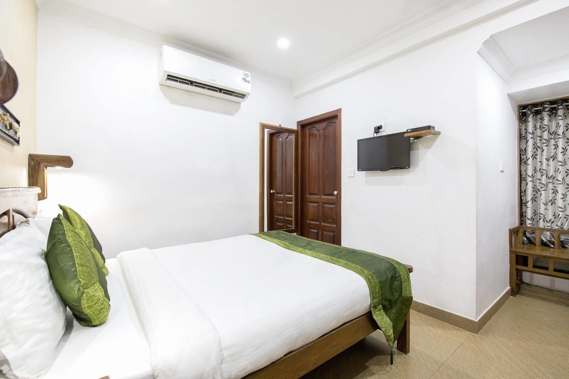 Hotel Mart View Kochi Exterior foto